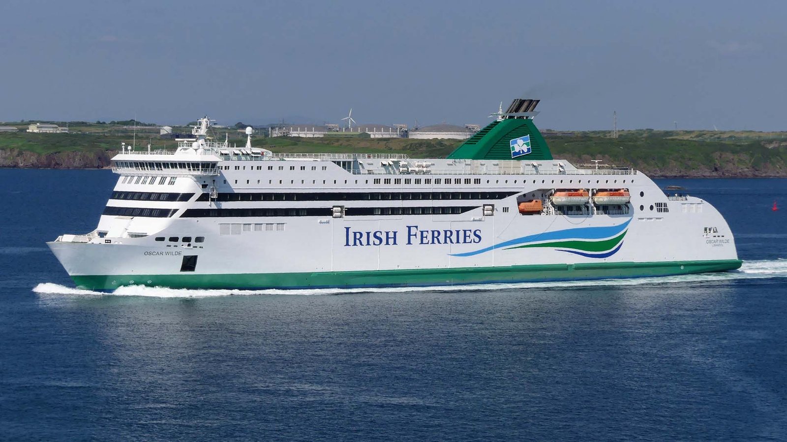 Oscar Wilde ferry at sea
